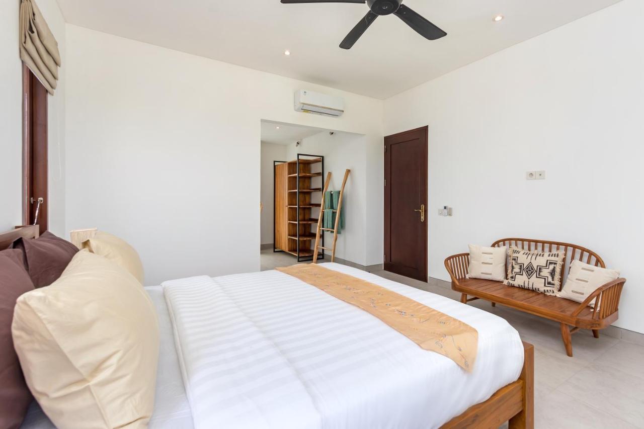 Villa Besakih 5Br, 5 Mins To Beach - Canggu Exteriör bild