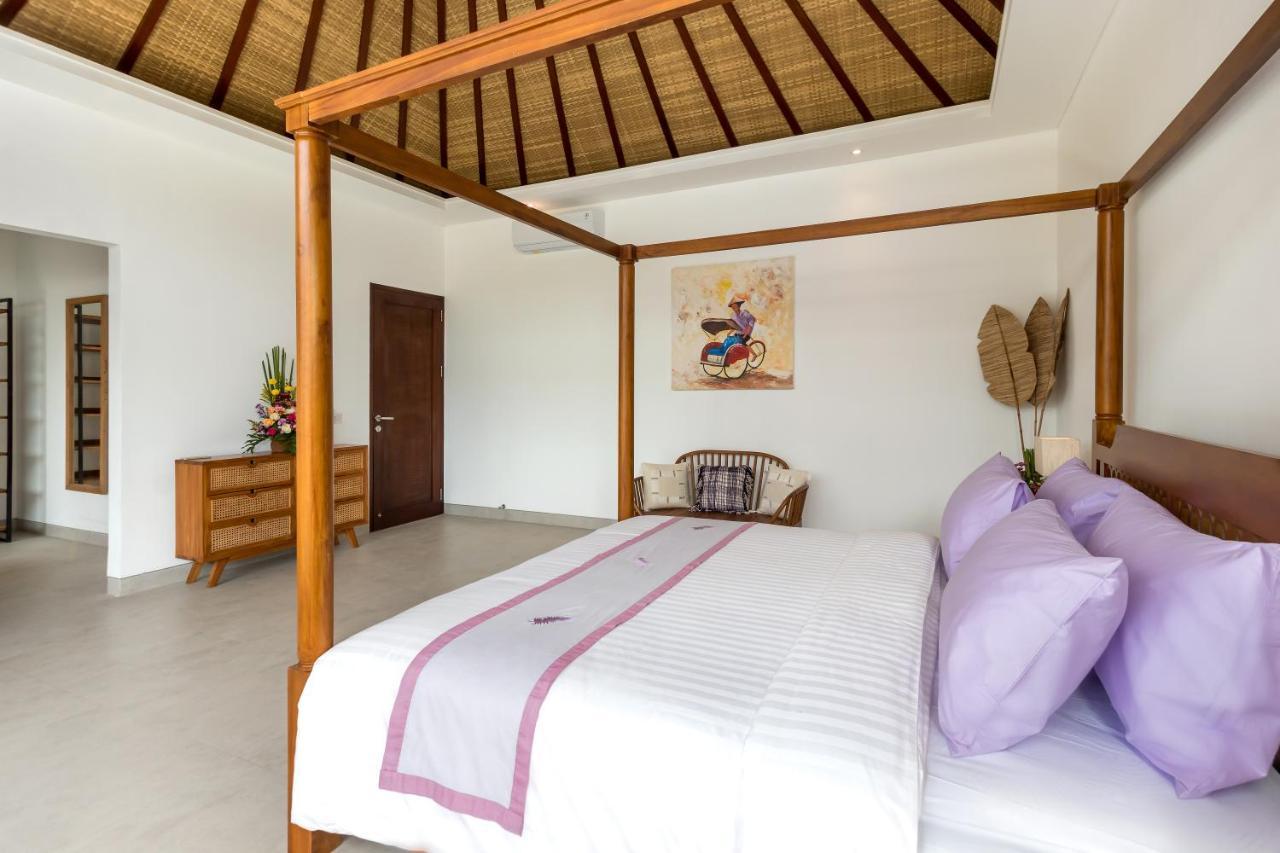 Villa Besakih 5Br, 5 Mins To Beach - Canggu Exteriör bild